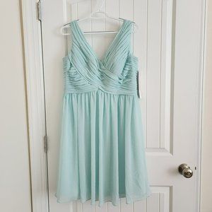Bill Levkoff Formal Cocktail Dress Mint NWT Size 16 Prom